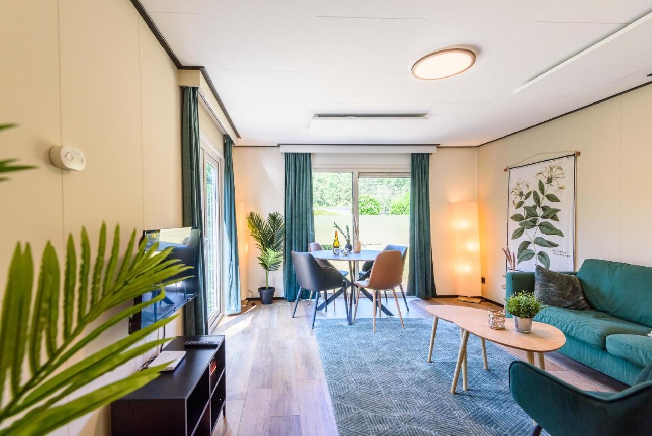 Chalet Met Eigen Tuin Aan De Veluwse Bosrand Путен Екстериор снимка